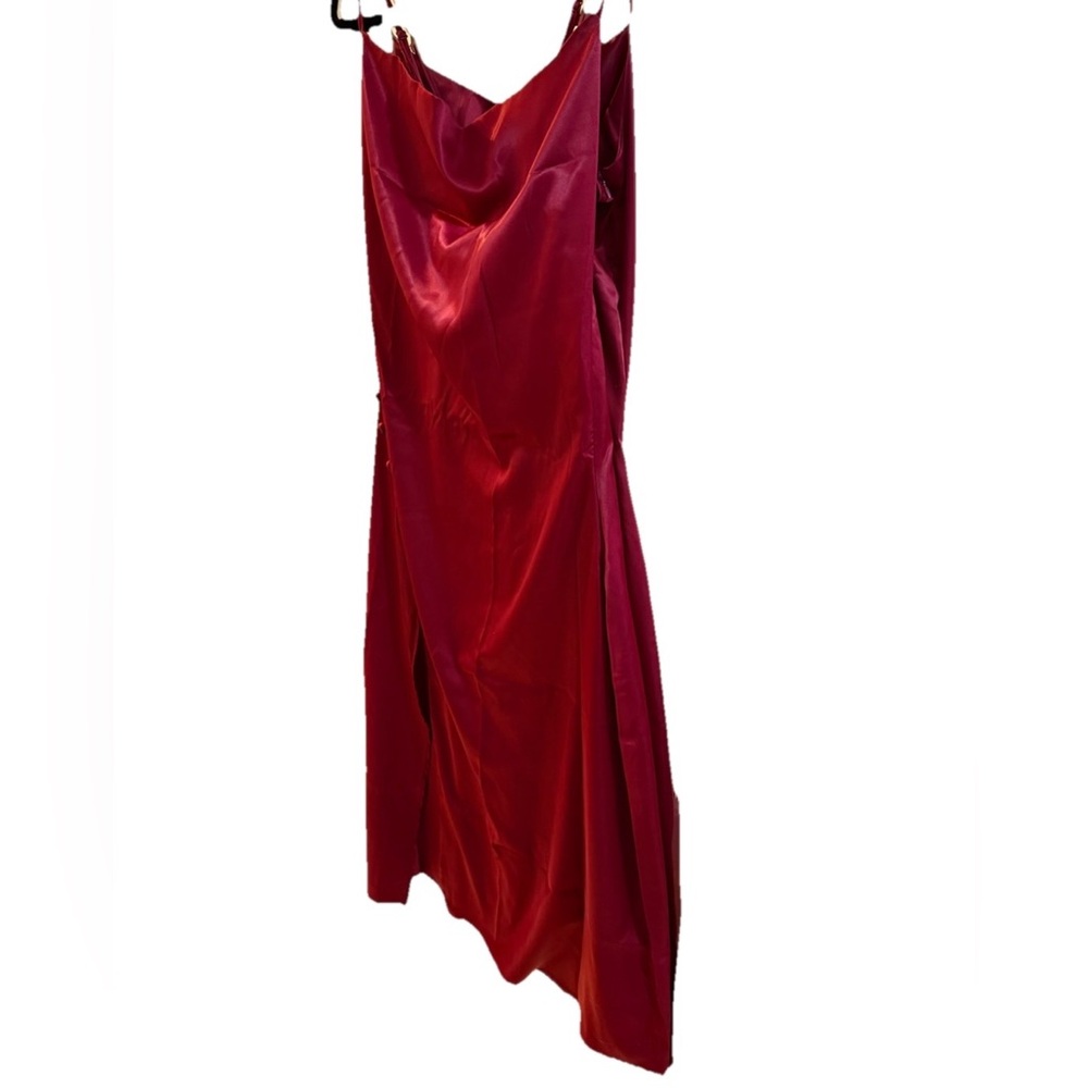 Chic Scarlet Maxi Dress. Size XS